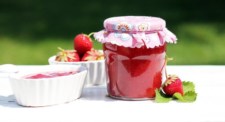 Erdbeermarmelade mit frischer Minze - Rezept | Kochrezepte.at
