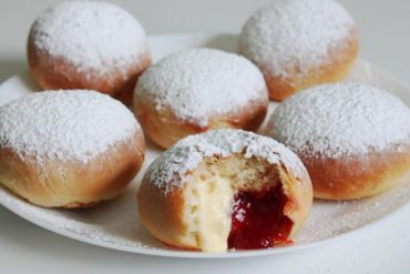 Gefüllte Backofen-Krapfen