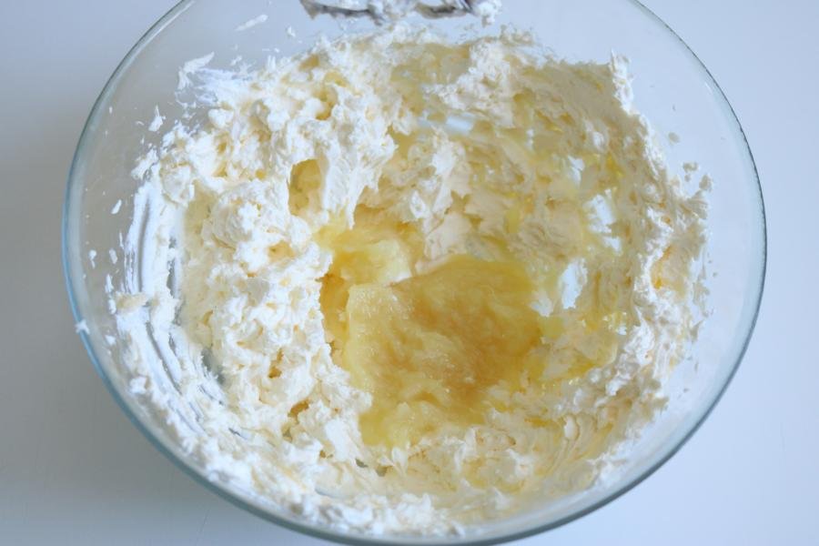Ananas-Frischkäsecreme-Dessert - Rezept | Kochrezepte.at