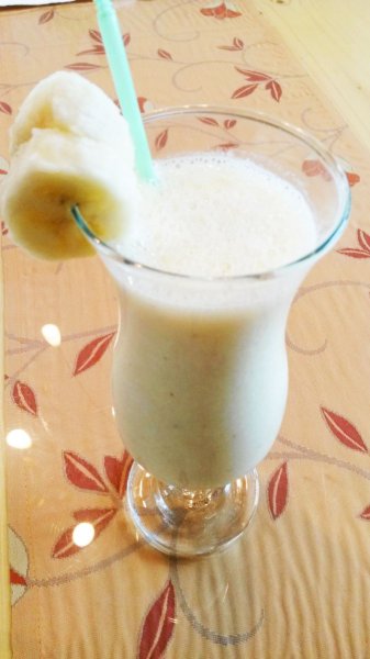 Bananenmilch mit Vanillezucker - Rezept | Kochrezepte.at