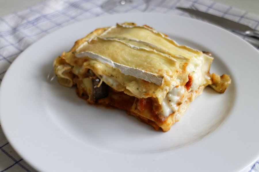 Melanzani-Tomaten-Lasagne - Rezept | Kochrezepte.at