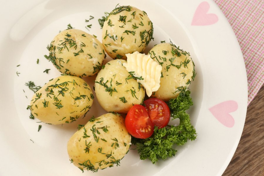 Jungkartoffeln mit Petersilie - Rezept | Kochrezepte.at