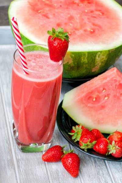 Erdbeer-Melonen-Smoothie - Rezept | Kochrezepte.at